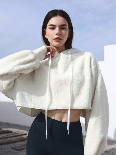 Grande Line Teddy Balloon Crop Hoodie Outer