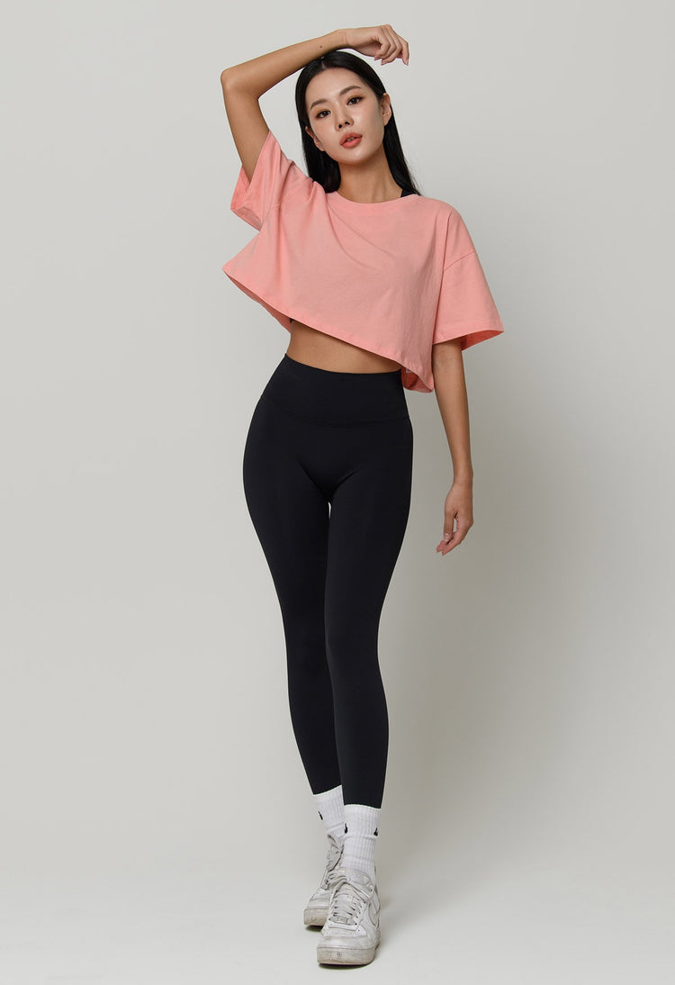 Conch Wear Hadid Basic Crop Top