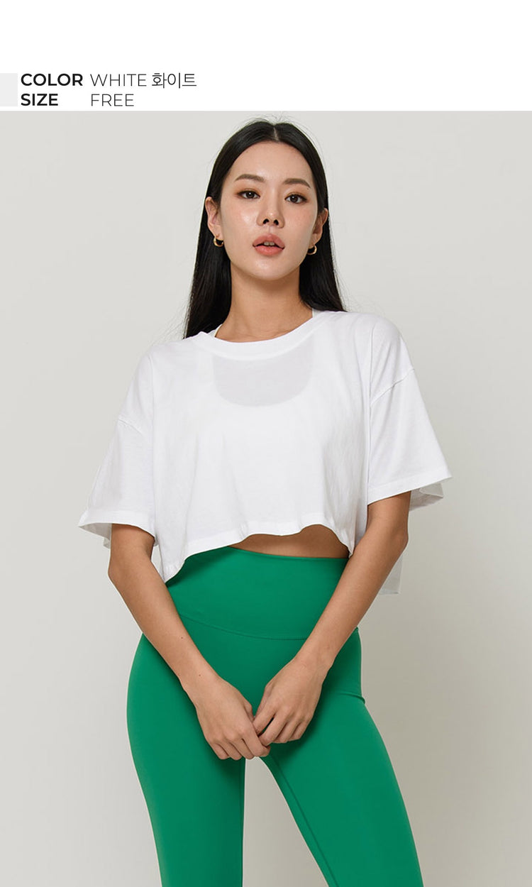 Conch Wear Hadid Basic Crop Top